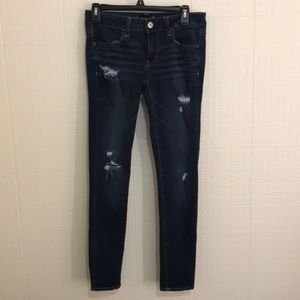 AE distressed skinny jeans!